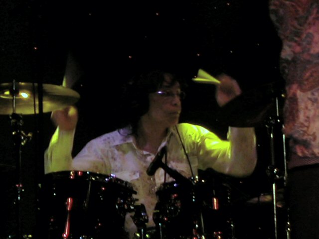 The Who Show @ Normandie Casino 17 Sep 2004